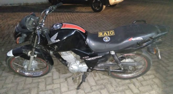 Mulher comprou moto roubada por R$ 4 mil e o RAIO de Crato levou
