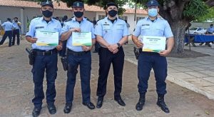 Policiais militares de Icó são agraciados com certificados pelo Comando Geral