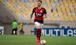 Léo Pereira é punido e está fora da final da Liberta entre Flamengo e Palmeiras