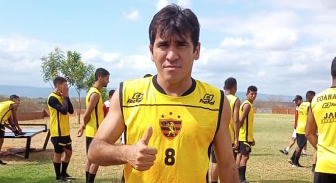 Guarani pega Esporte Limoeiro, de olho na semifinal, com desfalque