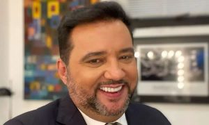 Apresentador Geraldo Luís passa por cateterismo após sentir dor no peito