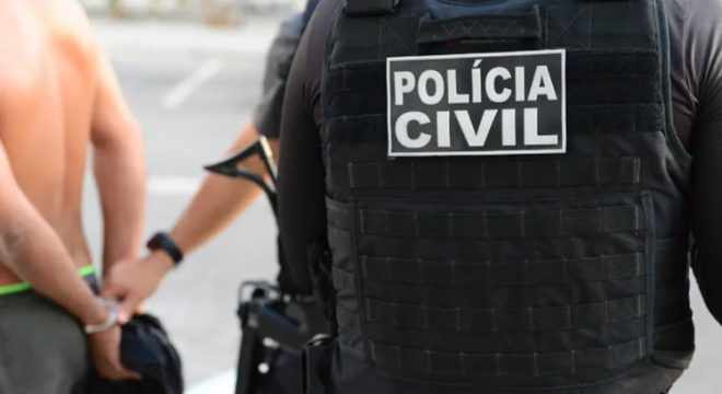 Operação da polícia cumpre 132 mandados de prisão contra roubo de celulares e outros crimes no Ceará