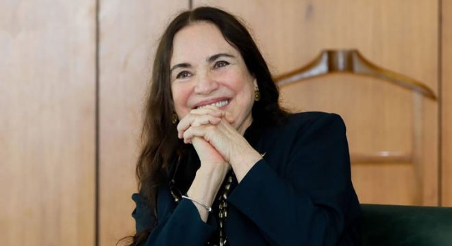 Regina Duarte defende 'Dia da Consciência Branca' e recebe críticas