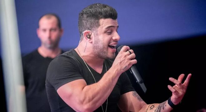 Ávine Vinny, do hit 'Coração Cachorro', é preso em Fortaleza