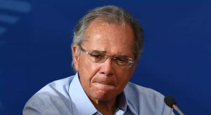 Criticado por Guedes, FMI diz que fechará escritório no Brasil em 2022