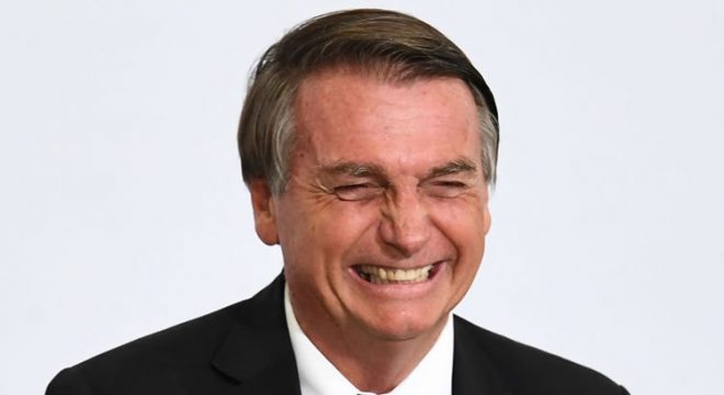 O presidente Jair Bolsonaro no anúncio da expansão dos programas sociais para a população de baixa renda, no Palácio do Planalto, em Brasília, em 2 de dezembro de 2021 (Foto: Evaristo Sa/AFP)