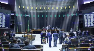 Câmara conclui votação de projeto que altera a Lei do Fundeb; texto segue para sanção