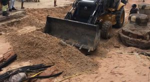 Vila de Jericoacoara passa por reparos após ser danificada por enxurrada