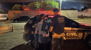 Polícia Civil prende aposentado de 71 anos suspeito de estuprar criança de 9 anos, em Orós