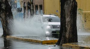 Ceará tem alerta de chuvas intensas com risco de raios e forte ventania