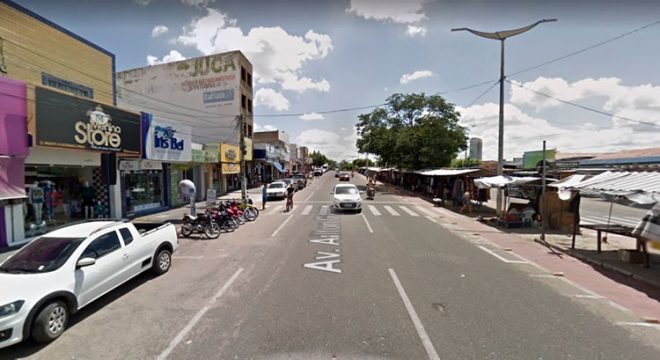 Banco em Juazeiro é “visitado” por ladrões no bairro Pirajá