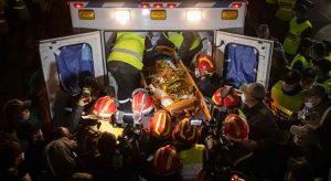 Morre menino resgatado após quatro dias em poço no Marrocos