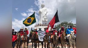No Horto, cavaleiros da Paraíba agradecem pela transposição do Rio São Francisco