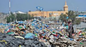 Mais de 100 países buscam 'histórico' acordo mundial sobre o plástico