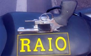 Sete armas de fogo apreendidas, sendo seis em Juazeiro e outra em Crato