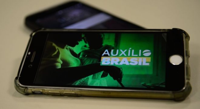 Auxílio Brasil