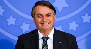 PF aponta crime em live de Bolsonaro, mas encerra caso sem indiciar o presidente
