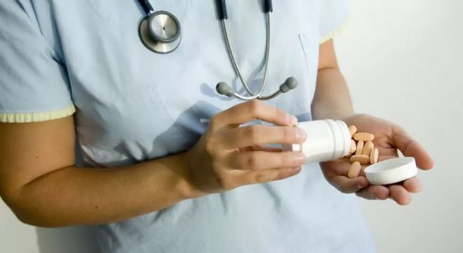 Paciente de câncer raro consegue remédio que custa mais de R$ 134 mil por ano, no Ceará