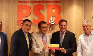 Técnico de futebol, Vanderlei Luxemburgo se filia ao PSB e deve disputar as eleições