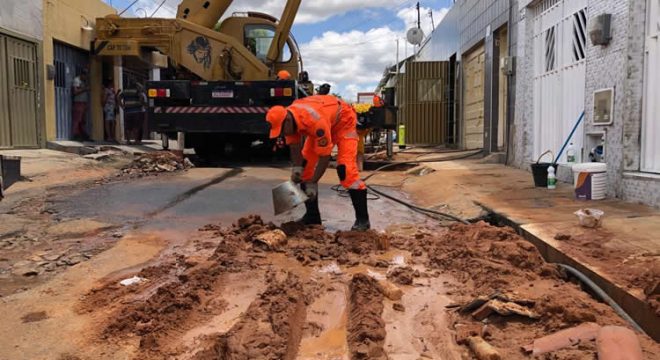 Acompanhe o 4° dia de buscas por corpo de mulher que caiu em cacimba em Juazeiro