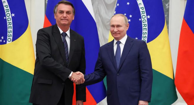 Bolsonaro diz que guerra é "uma boa oportunidade" para explorar terras indígenas