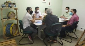 Prefeito de Juazeiro apresenta imóveis para realocação do CCBNB