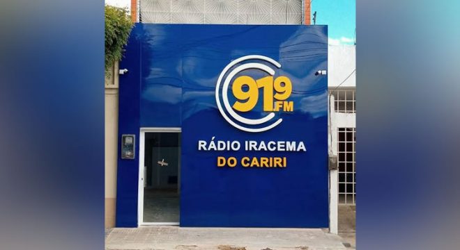 Radialistas são demitidos sem aviso prévio