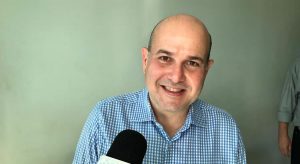 Candidato vai ter que assumir compromisso com o Cariri, diz Roberto Cláudio