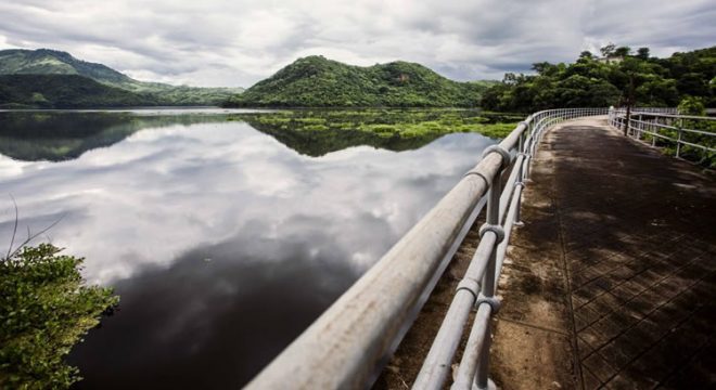 Sobe para 34 o número de açudes sangrando no Ceará