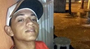 Jovem é morto a tiros após agredir companheiro da ex-namorada em casa de shows em Ipaumirim