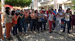 Servidores públicos fazem paralisação em defesa de reajuste salarial em Juazeiro
