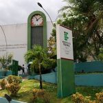 fachada de um campus do ifce