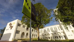 fachada do centro cultural do cariri