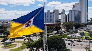 Juazeiro bandeira giradouro