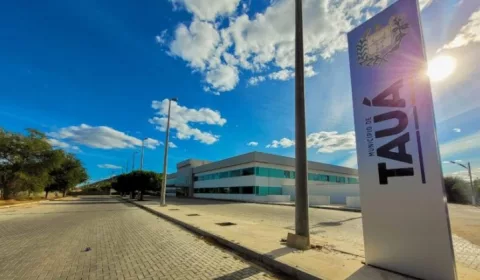 tauá ce