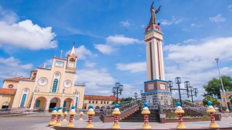 Igreja Santuário São Francisco das Chagas Franciscanos