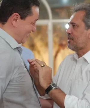 Prefeito Glêdson Bezerra e o governador Elmano de Freitas