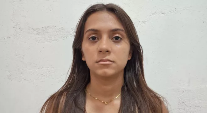 Maria Isadora Nascimento, adolescente desaparecida em Juazeiro do Norte.