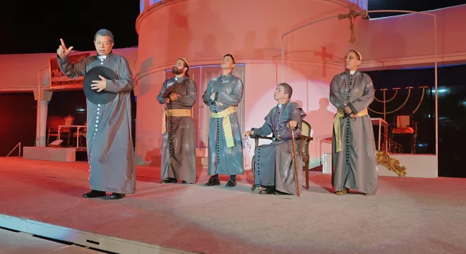 Peça “Padre Cícero – A História de um Santo do Povo”.