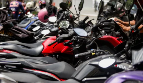 O número de motocicletas e motonetas no Crajubar equivale a uma para cada quatro moradores.