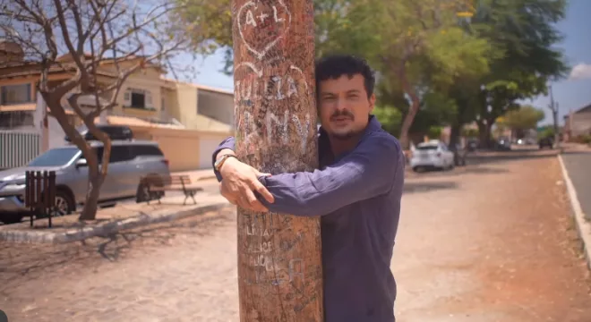 Influencer Max Petterson em seu projeto Eh do Cariri