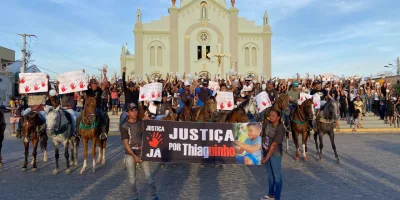 Manifestação por justiça no caso Vaqueirinho de Mauriti