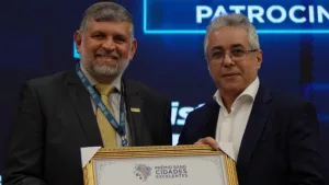 prefeito de Carius Wilamar Palácio