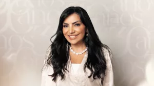 Eyshila acumula seis discos de platina, nove discos de ouro e mais de 1,5 milhão de cópias vendidas.