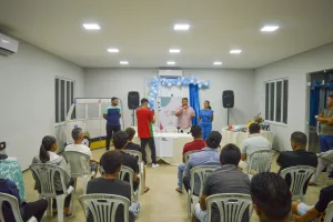 Cerca de 20 alunos participaram da aula inaugural do Curso de Mecânica de Motos em Salitre.