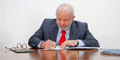 Presidente Luiz Inácio Lula da Silva (PT) sancionou lei que endurece as penas para crimes sexuais.