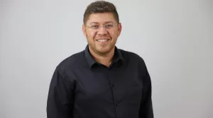 Professor Claudener Teixeira