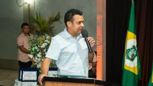 Lamarck Dias em Sessão Solene da Câmara Municipal de Aurora.