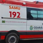 Ambulância do SAMU socorre homem que teve corpo incendiado pelo próprio irmão no Carto.
