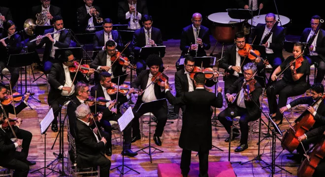 Orquestra Contemporânea Brasileira